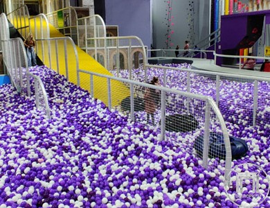 Сухой бассейн с лабиринтом